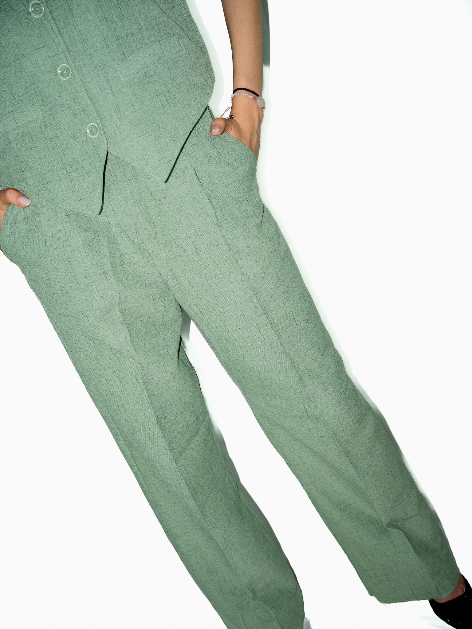 Tailored Linen Ensemble Green