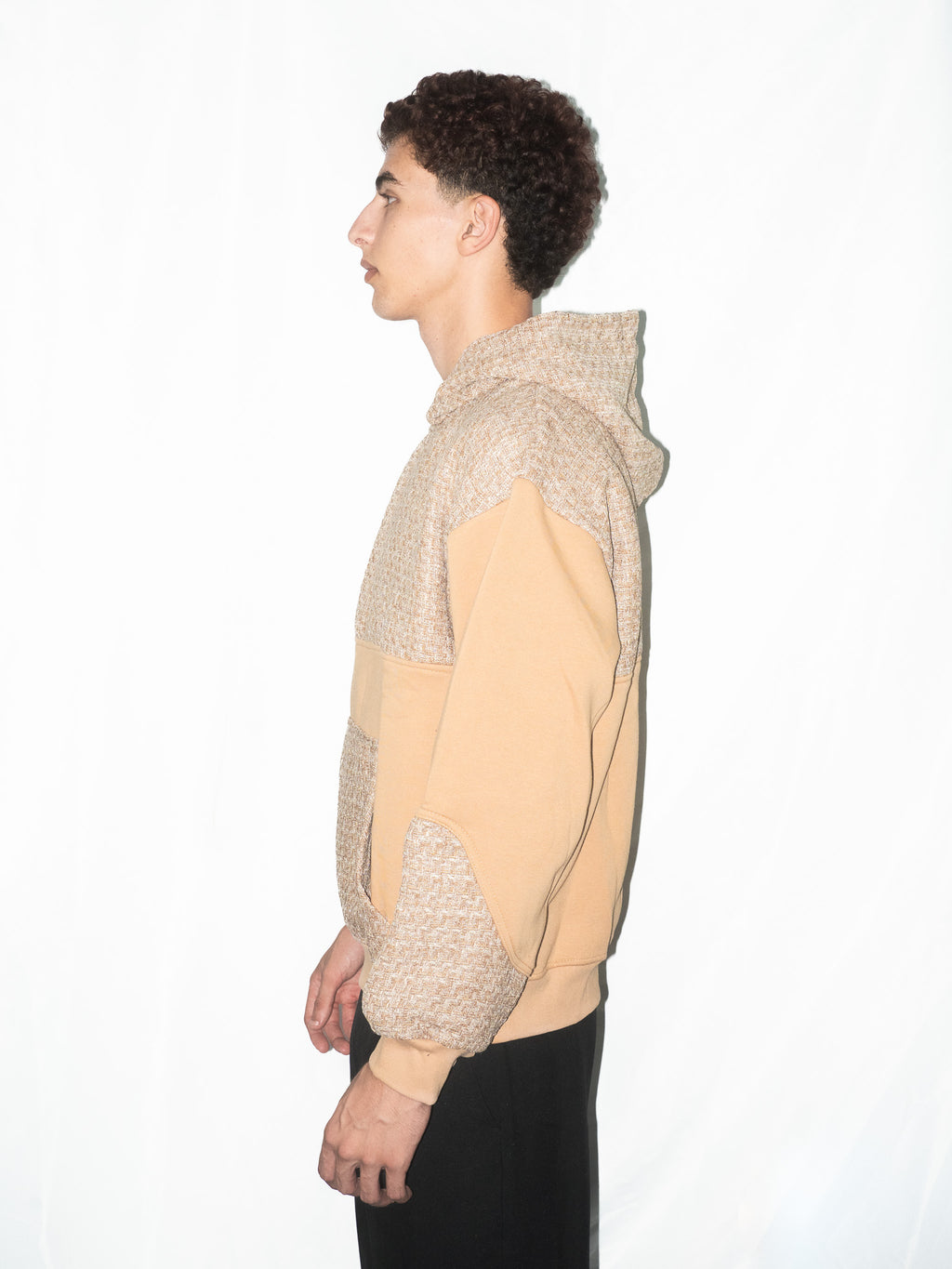 Schwarzer Tweed-Hoodie