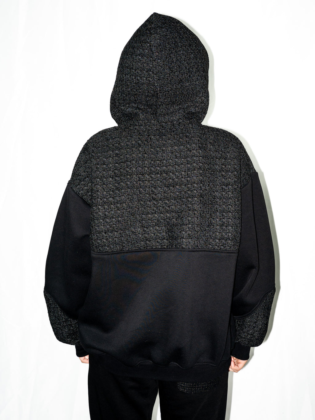 Sweat à capuche en tweed
